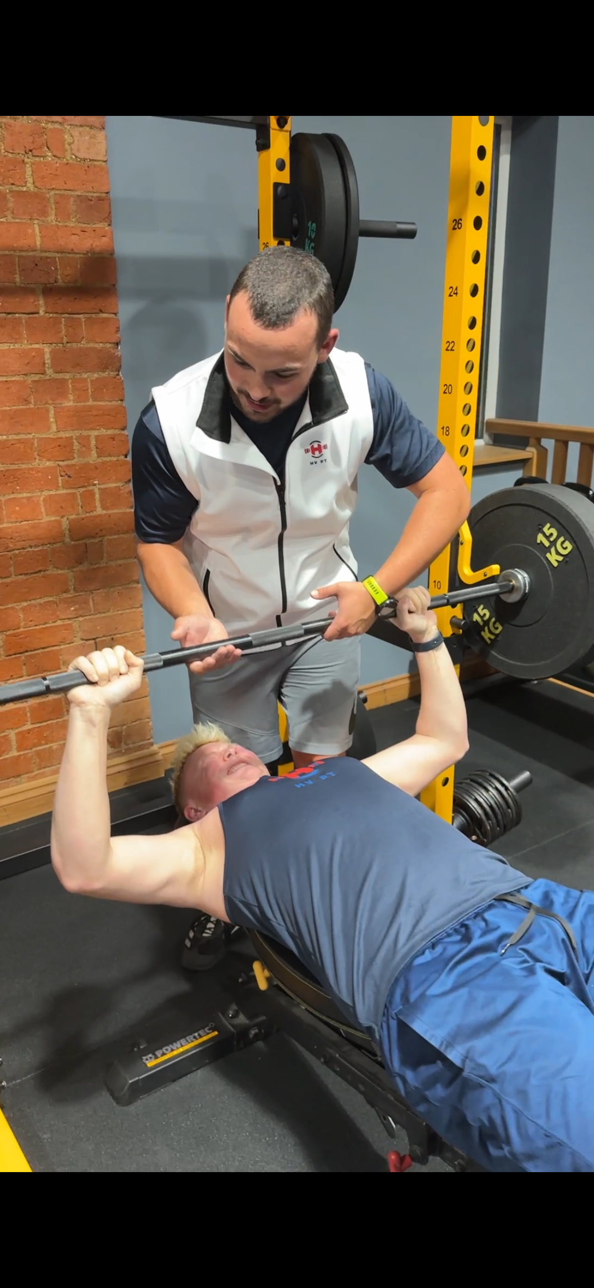 Bench press coaching session