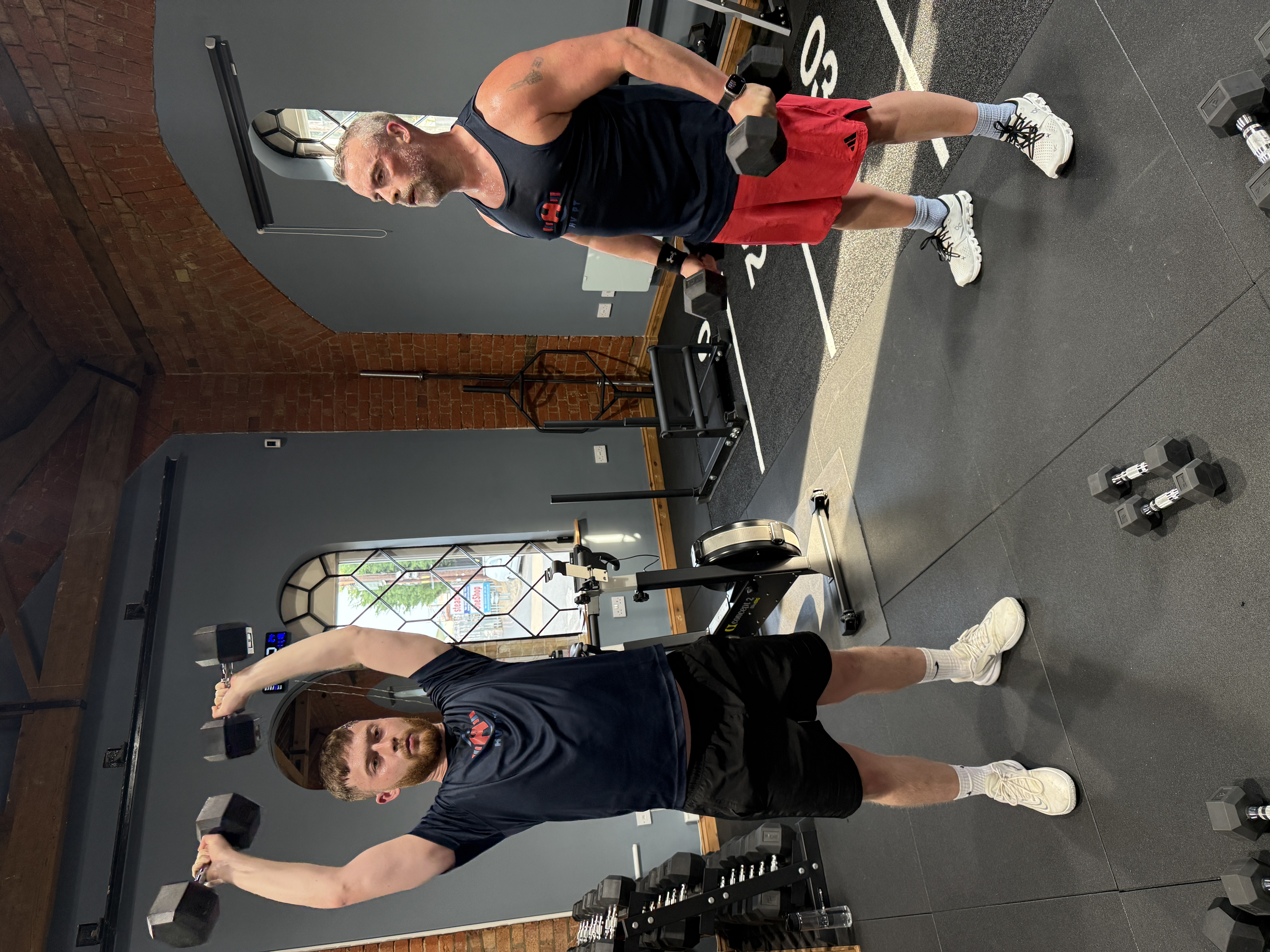 HIIT+RUN curl and press